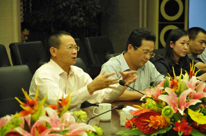 ʡ�Ƽ��d�I(l��ng)��(d��o)һ���W�R��ꖽ�����I(y��)(li��n)�ϕ�(hu��)�{(di��o)��