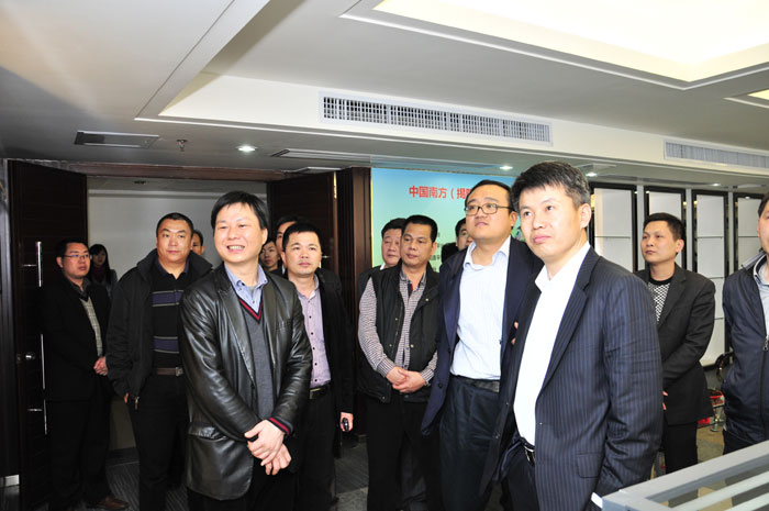 北京大學(xué)光華學(xué)院領(lǐng)導(dǎo)蒞臨調(diào)研