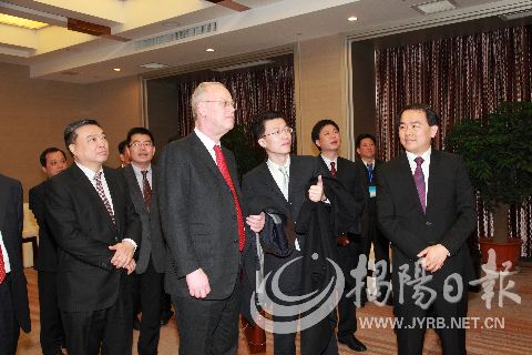 ��ǰ�������L�������h��ϯ����������ɳ��ƽ�W�ҿ����L��