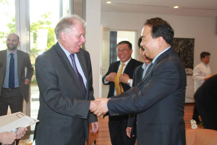 ꐖ|���L(zh��ng)�ʽ�ꖴ���F(tu��n)�ھ����L��(gu��)�v�A��ʹ�^