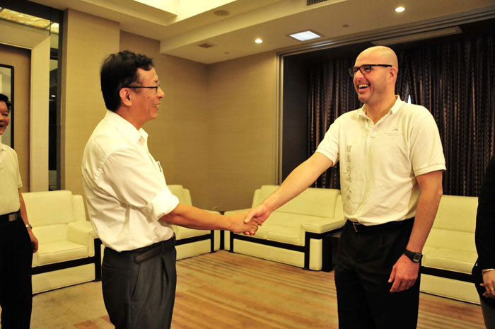 ���ͷ������е½�(j��ng)��(j��)�Ļ��f(xi��)����(zh��)����ϯʩ�ĸ��W���L��